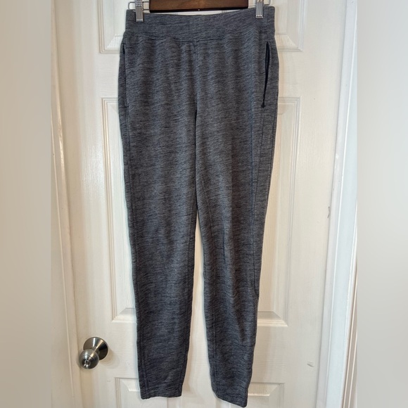 Lululemon Pants‎ Gray Women’s Size 4 - Picture 1 of 10